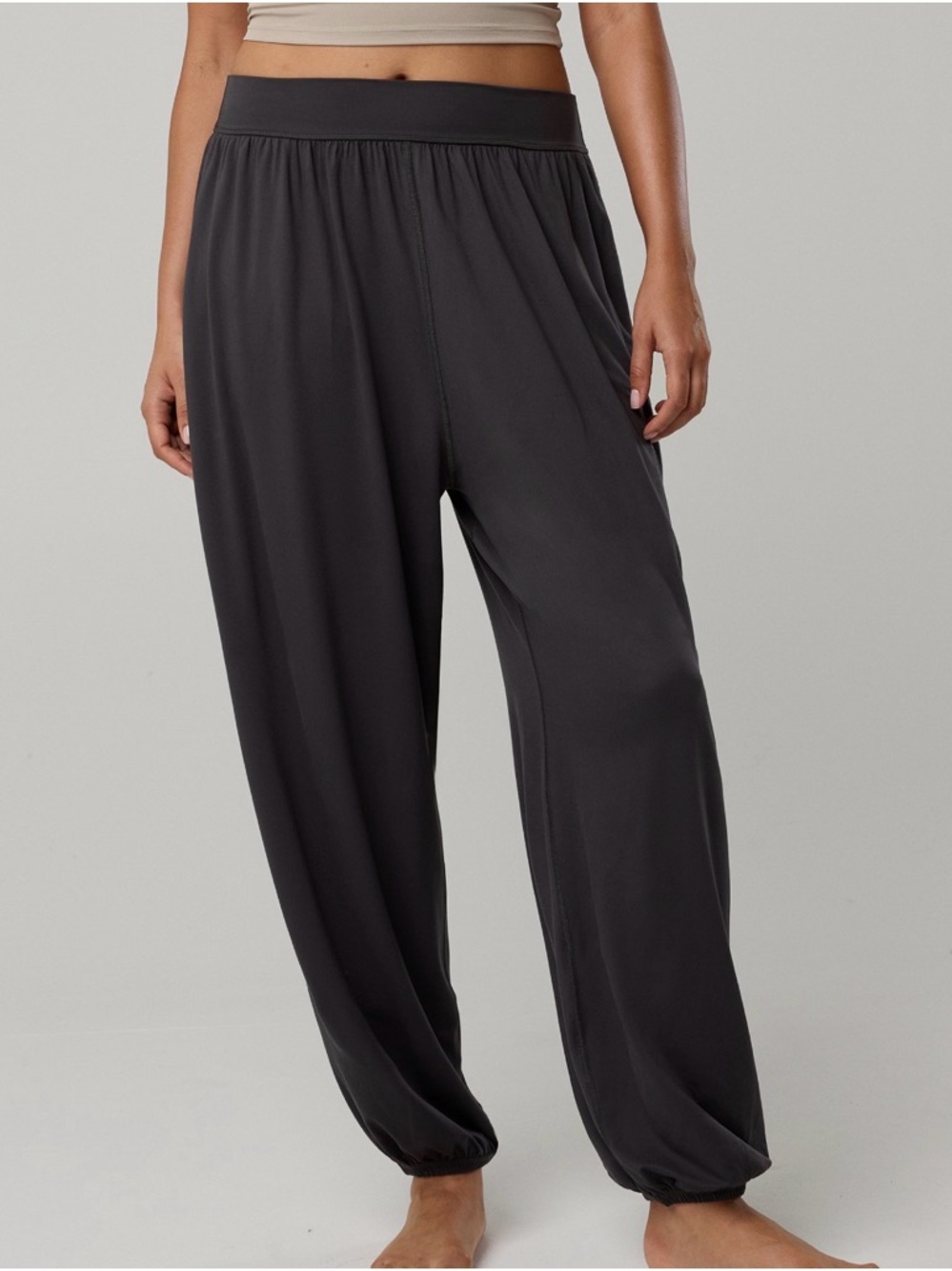 New Aerie Offline Black Joggers size XS